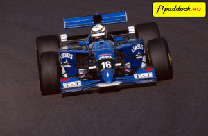 Pacific PR02 Ford Cosworth для сезона 1995 года