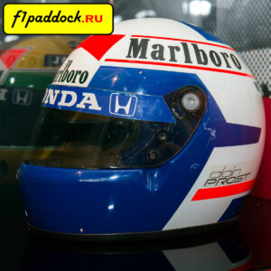 Шлем Алена Проста для сезона 1988 года (команда McLaren)