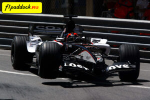 2005 год. Кристиан Альберс за рулём Minardi PS05 Cosworth (Гран-При Монако)