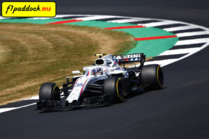 2018 год. Сергей Сироткин за рулём Williams FW41 Mercedes во время пятничной тренировки Гран-При Великобритании
