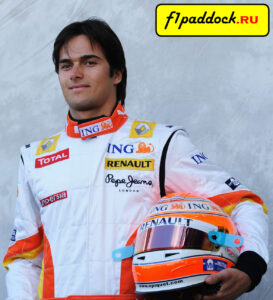 2009 год. Нельсон Пике мл. - пилот команды Renault