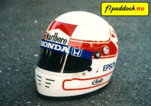 Шлем Сатору Накаджимы для сезона 1990 года (команда Tyrrell)