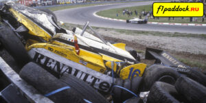1982 год. Renault RE30B Renault-Gordini Рене Арну после его аварии в Гран-При Нидерландов