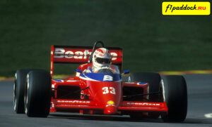 1985 год. Алан Джонс представляет команду Haas (USA), пилотируя Lola THL1 Hart
