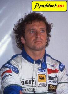 1995 год. Пьерлуиджи Мартини - пилот команды Minardi