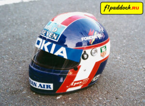 Шлем Юкио Катаямы для сезона 1995 года (команда Tyrrell)
