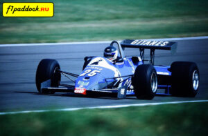 1983 год. Жан-Пьер Жарье за рулём Ligier JS21 Ford Cosworth
