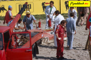 1970 год. Lotus 72C Ford Cosworth Йохена Риндта после смертельной аварии австрийца в квалификации Гран-При Италии