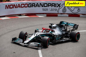 Mercedes F1 W10 EQ Power+ для сезона 2019 года