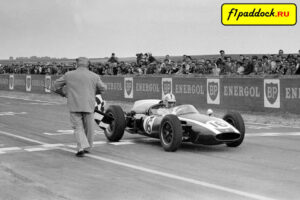 1960 год. Джэк Брэбем выигрывает Гран-При Франции