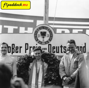 1965 год. Грэхем Хилл, Джим Кларк и Дэн Герни на подиуме Гран-При Германии