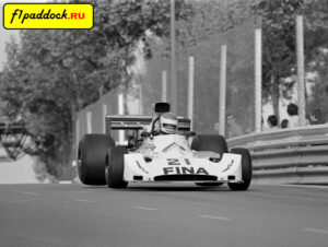 1975 год. Дебютант Тони Брайз представляет команду Frank Williams, пилотируя Williams FW03 Ford Cosworth в Гран-При Испании