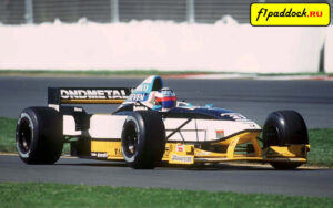 1997 год. Дебютант Ярно Трулли за рулём Minardi M197 Hart в Гран-При Австралии