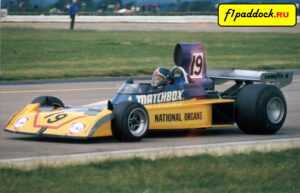 1975 год. Дебютант Дэйв Морган за рулём Surtees TS16 Ford Cosworth в Гран-При Великобритании