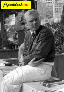 1956 год. Майк Хоторн — пилот команды Owen