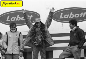 1978 год. Карлос Рёйтеманн, Жиль Вильнёв и Джоди Шектер на подиуме Гран-При Канады (первая победа Жиля Вильнёва в Формуле-1)