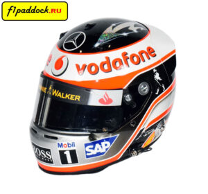 Шлем Фернандо Алонсо для сезона 2007 года (команда McLaren)